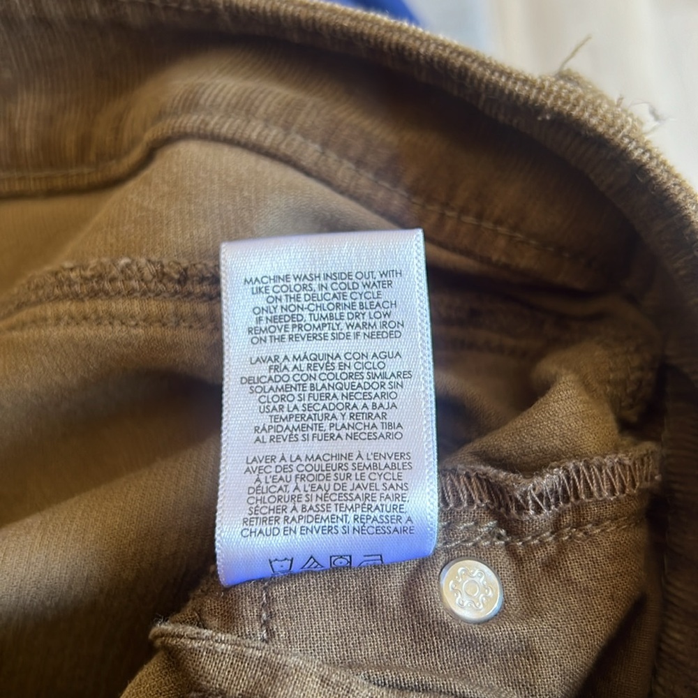 Cabi Corduroy Jeans - Picture 3 of 5